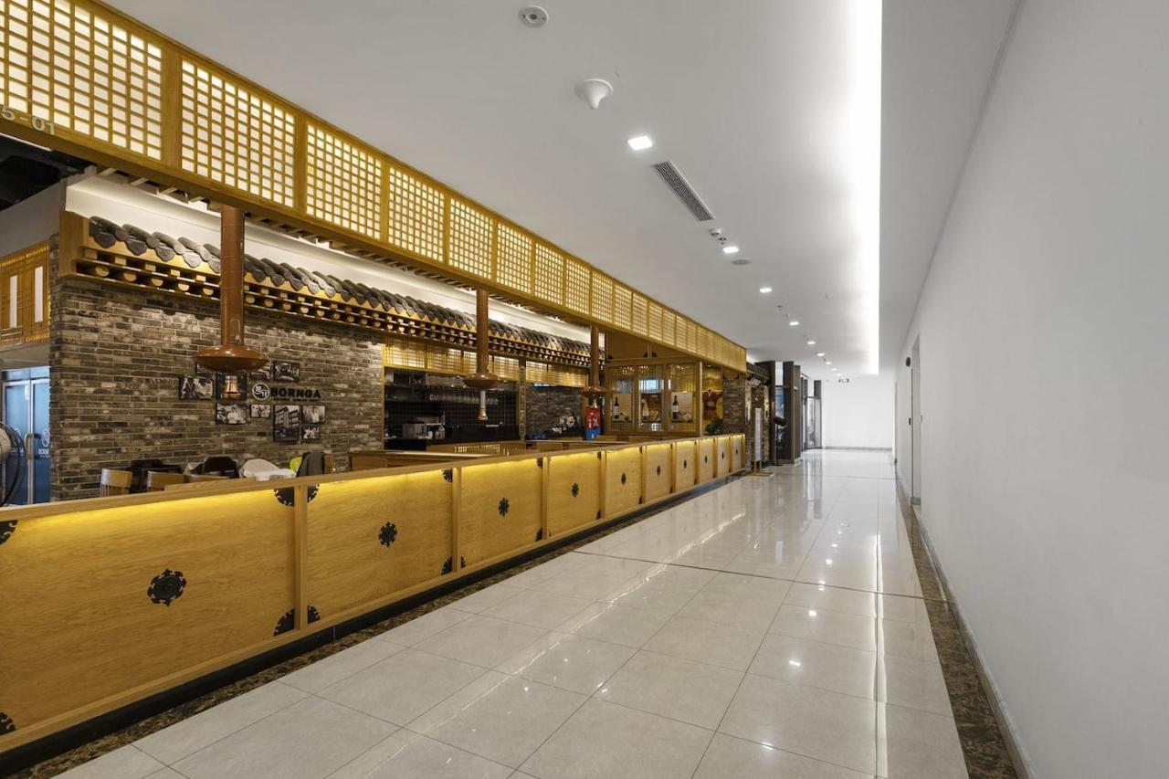 Landmark 81 Serviced Residences Хошимін Екстер'єр фото